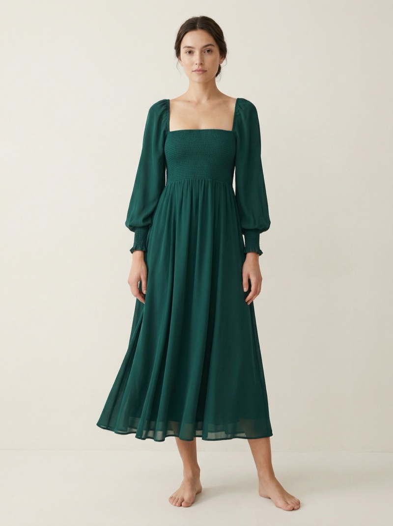 Smocked sundress in cotton poplin
